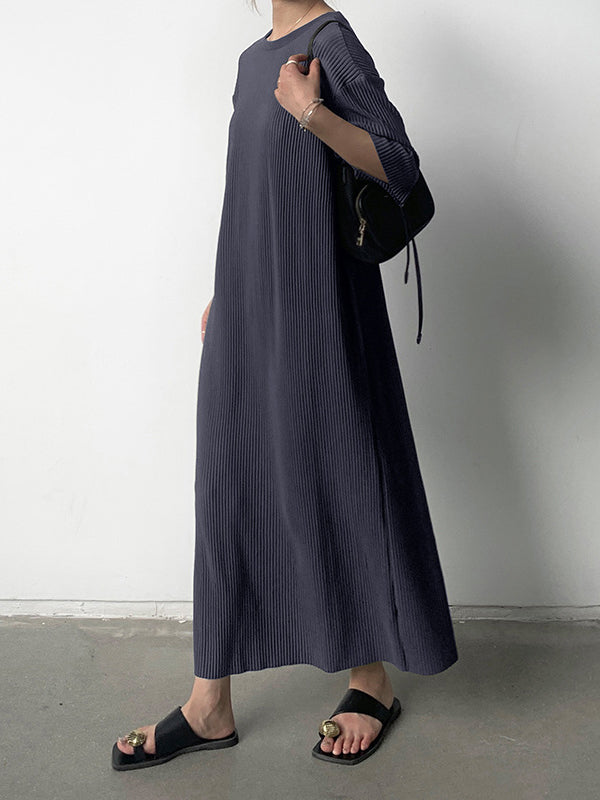 Momentlover Solid Color Pleated Loose Half Sleeves Round-Neck Midi Dresses