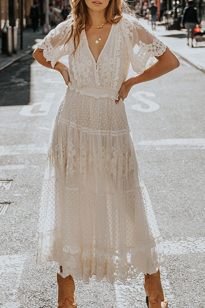 Momentlover Fashion Solid Mesh V Neck Lace Dress Dresses