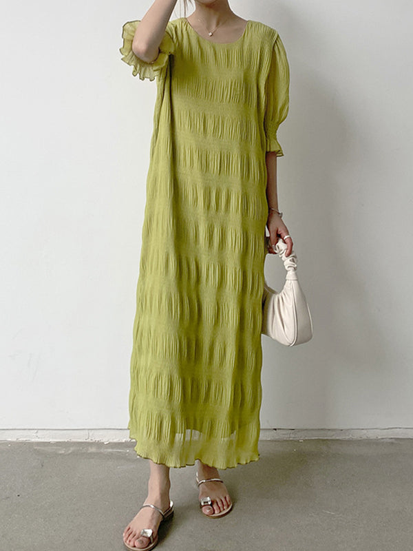 Momentlover Solid Color Pleated Loose Half Sleeves Round-Neck Midi Dresses