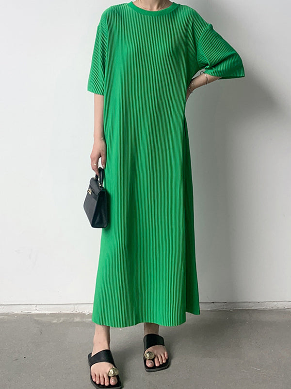 Momentlover Solid Color Pleated Loose Half Sleeves Round-Neck Midi Dresses
