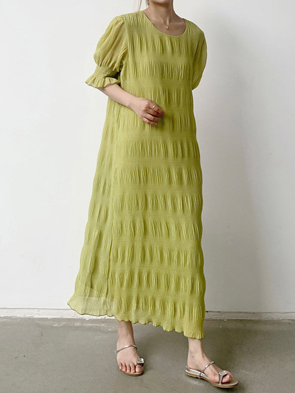 Momentlover Solid Color Pleated Loose Half Sleeves Round-Neck Midi Dresses