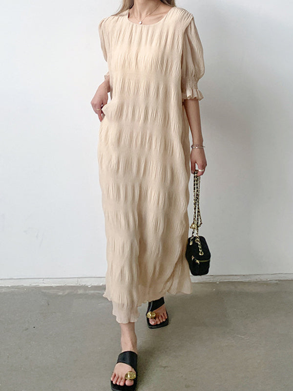 Momentlover Solid Color Pleated Loose Half Sleeves Round-Neck Midi Dresses