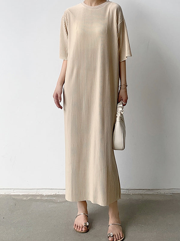 Momentlover Solid Color Pleated Loose Half Sleeves Round-Neck Midi Dresses