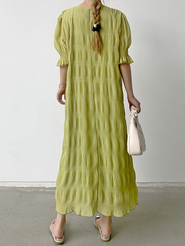 Momentlover Solid Color Pleated Loose Half Sleeves Round-Neck Midi Dresses