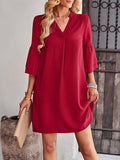 Momentlover Split-Joint Solid Color Hollow Three-Quarter Sleeves Loose V-Neck Mini Dresses