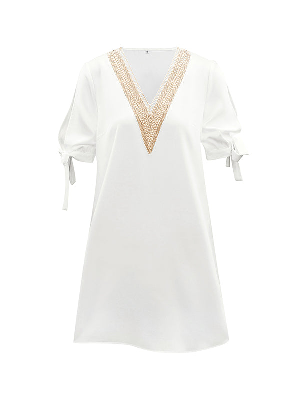 Momentlover Split-Joint Hollow Loose Half Sleeves V-Neck Mini Dresses