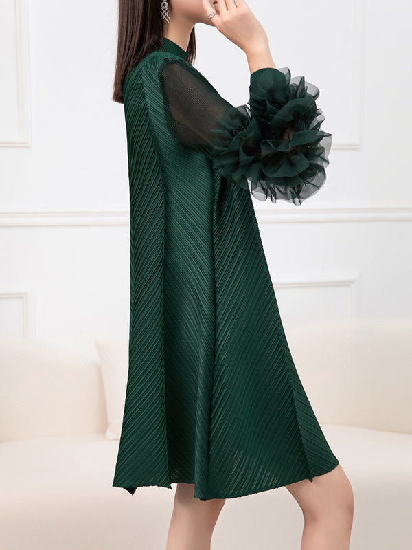 Momentlover Solid Color Pleated Embroidered Loose Long Sleeves Round-neck Midi Dresses