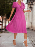 Momentlover Split-Joint Solid Color Pleated Knot Elasticity Short Sleeves Puff Sleeves V-neck Midi Dresses