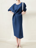 Momentlover Stylish Irregularity Loose Pleated Solid Color Round-Neck Midi Dresses