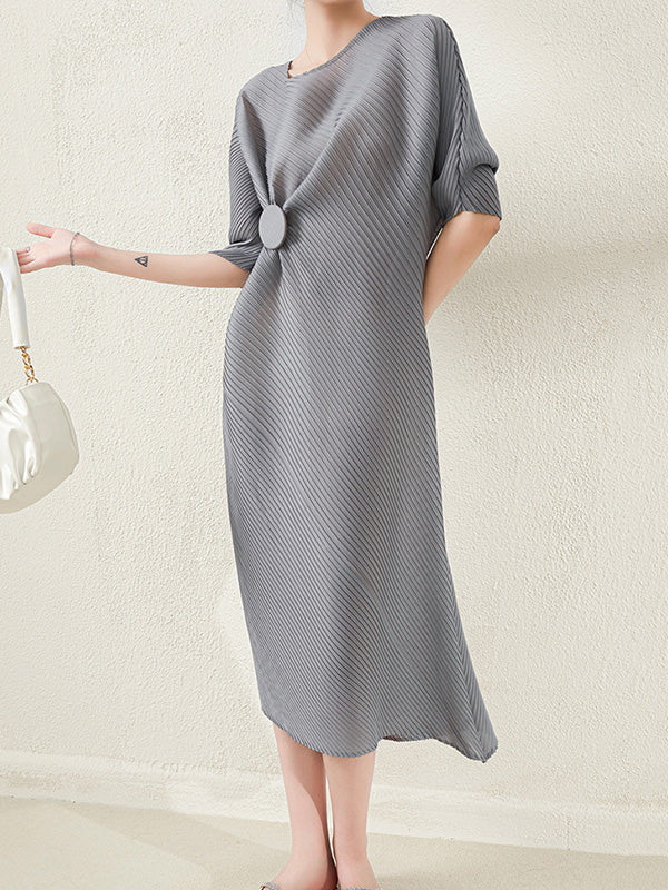 Momentlover Stylish Irregularity Loose Pleated Solid Color Round-Neck Midi Dresses