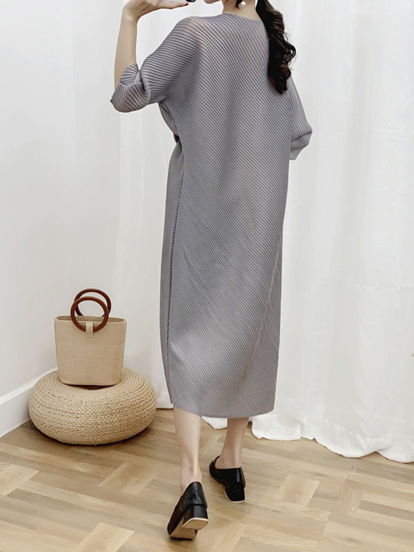 Momentlover Solid Color Pleated Loose Irregular Clipping Round-Neck Midi Dresses