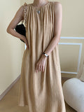 Momentlover Solid Color Pleated Sleeveless Loose Round-Neck Midi Dresses