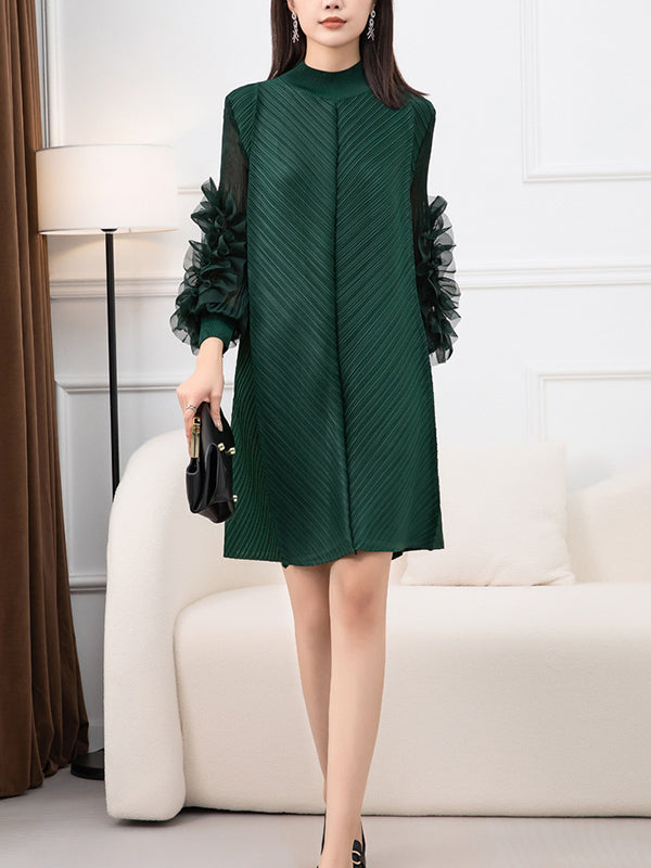 Momentlover Solid Color Pleated Embroidered Loose Long Sleeves Round-neck Midi Dresses