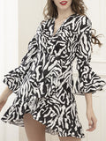 Momentlover Split-Joint Printed Pleated Contrast Color Loose Flared Sleeves V-Neck Mini Dresses