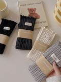 momentlover Wood Ear Lace Pleated Socks