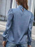 Momentlover Split-Joint Pleated Hollow Elasticity Puff Sleeves Loose Stand Collar Blouses