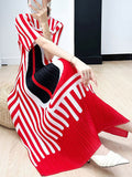 Momentlover Printed Pleated Short Sleeves Plus Size V-neck Midi Dresses