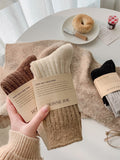 momentlover Pleated Elasticity Contrast Color Socks