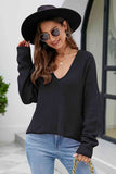 Momentlover V-Neck Center Seam Sweater