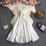 - A-line V Neck Pure Color Dress  GEU528