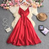 - A-line V Neck Pure Color Dress  GEU528