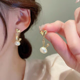 Fashion rabbit Pearl cute bunny pendant love earrings