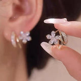 Five-petal crystal earrings