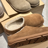 2025  Flat-bottomed velvet Muller shoes, bag head, fluffy half slippers, women wear a pedal, ugly and cute Birkenstock cotton shoes