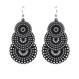 Geometric round flowers with openwork metal earrings