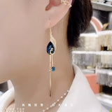 Simple long earrings