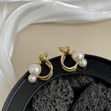 About S925 silver needle pearl earrings