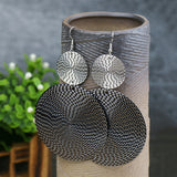 Large and small circle earrings