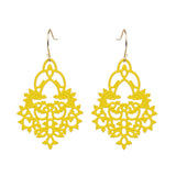 Multi-color leaf-shaped hollow earrings