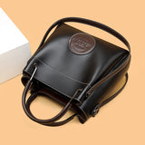 Women's bag fashion  retro bucket bag popular new large-capacity child and mother bucket bag commuter shoulder bag wholesale