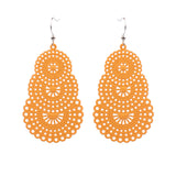 Geometric round flowers with openwork metal earrings