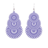 Geometric round flowers with openwork metal earrings