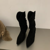 2025  Trendy brand Martin boots, these pair of atmosphere piled boots look good no matter how they are matched!
