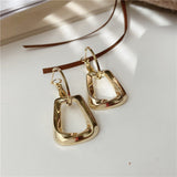 Simple geometric metal fashion earrings