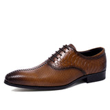 2025 Business leather shoes men's carved pointed Oxford British lace-up wedding dress retro leather shoes embossed snake leather shoes