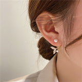Fishtail pearl silver needle earrings