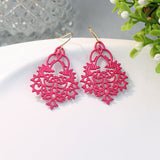 Multi-color leaf-shaped hollow earrings