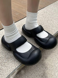 Momentlover Solid Color Round-Toe Hollow Slider Sandals