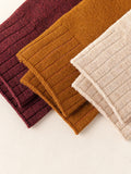 momentlover Casual Breathable Solid Color Mid-Calf Socks