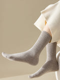 momentlover Solid Color Pleated Socks