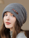 Momentlover Keep Warm Buckle Knitted Hats