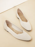 Momentlover V-Cut Square-Toe Split-Joint Solid Color Flat Shoes