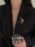 Momentlover Solid Color Animal Shape Brooch Accessories