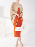 Momentlover Pleated Contrast Color Loose Batwing Sleeves Round-neck Midi Dresses
