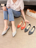 Momentlover V-Cut Polka-Dot Pointed-Toe Contrast Color Low Heels Flat Shoes