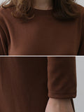 Momentlover Simple Solid Color Round-Neck A-Line Midi Dress